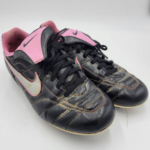 Nike Girl's Softball Black and Pink Cleats Size 5.5